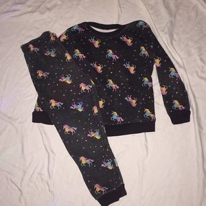 Little girls unicorn sweatsuit